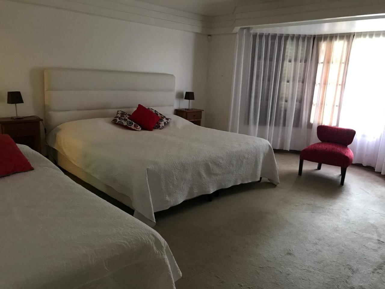 La Casona Del Rio Hotell Neuquén Exteriör bild